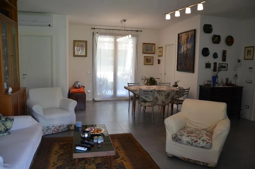 Belfiore B&B Moniga del Garda 0*,  Italy