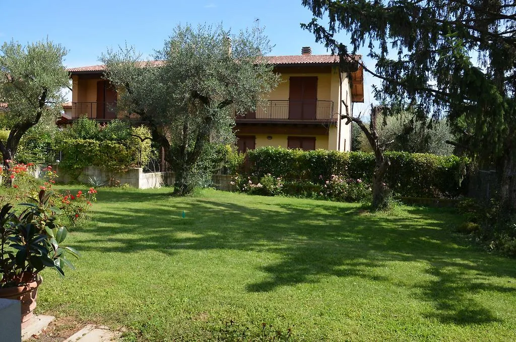 Couette-café Belfiore B&B Moniga del Garda Italie
